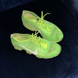 Nike Flyknit Zoom women’s gym shoe